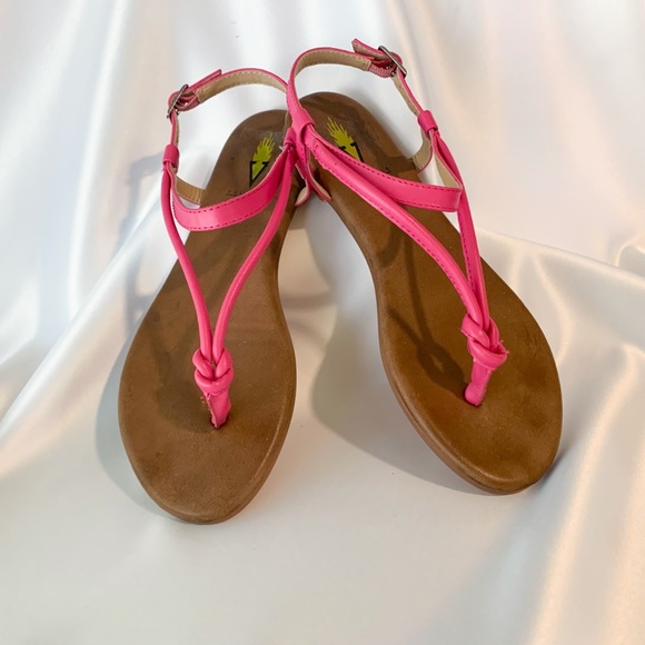 Volatile Hot Pink Strappy Sandals - Size 7 - Picture 6 of 9